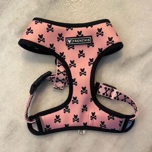 Medium pet harness